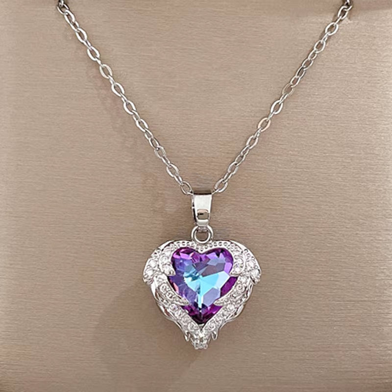 Trendy Rhinestone Pendant Heart Necklaces for Women 2022 Plated Silver 18K Gold Titanium Stainless Steel Jewelry Clavicle Chain